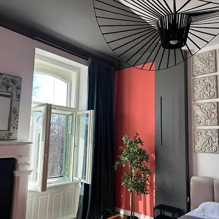 Apartment Joy Prefectura 13